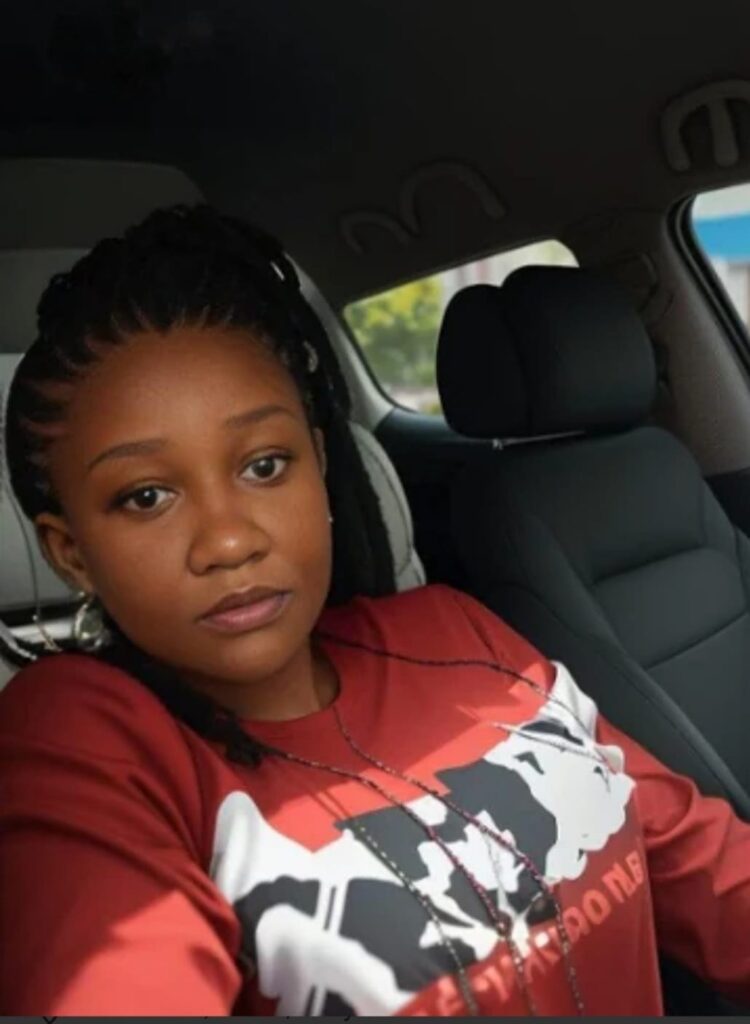 Isabella from los Amgeles